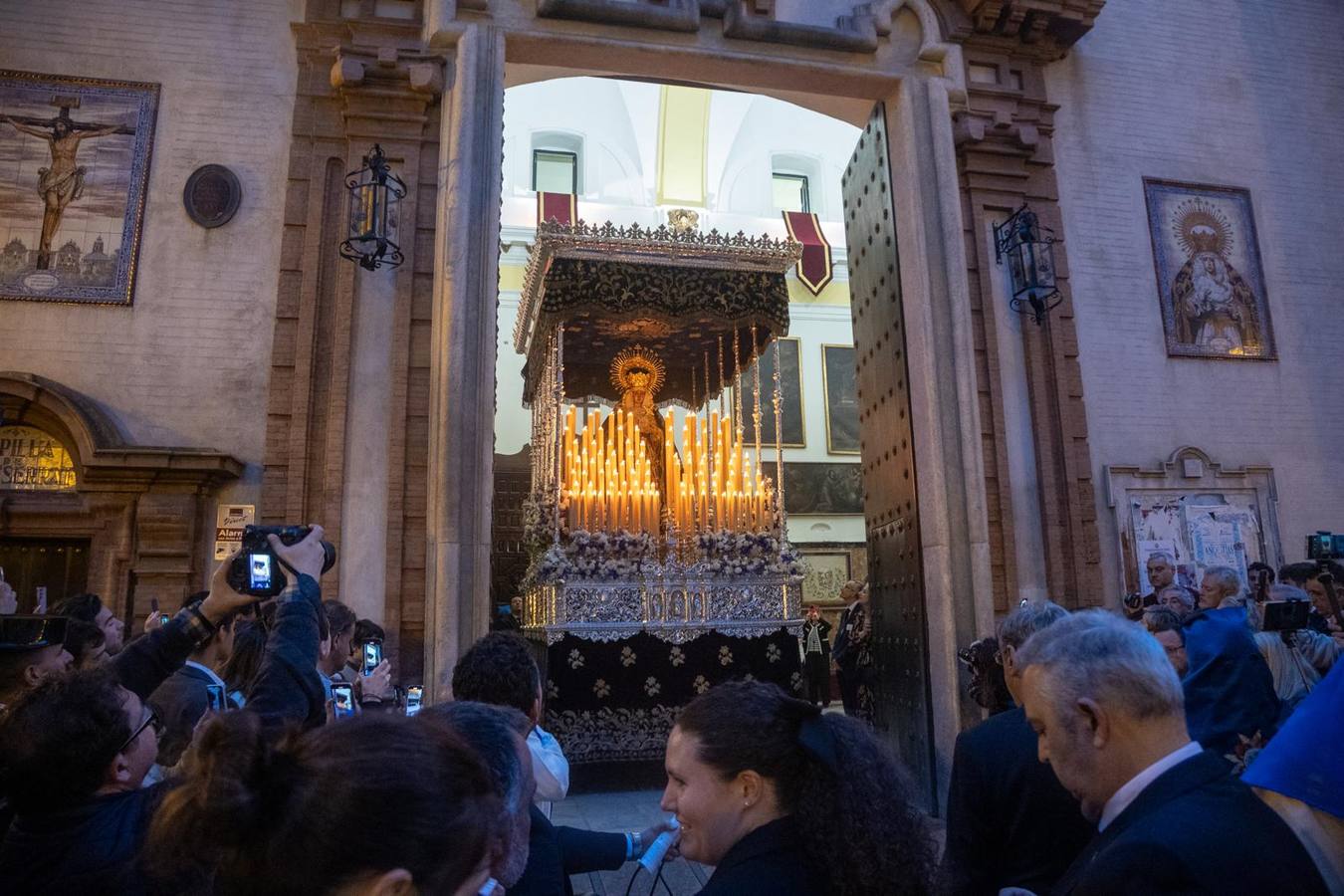 Hermandad de Montserrat en la Semana Santa de 2025