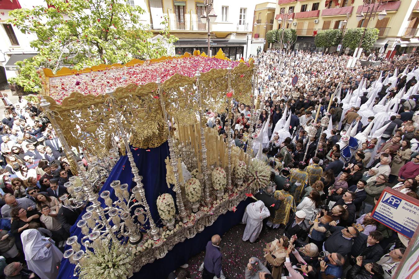 El Señor de la Resurrección y la Virgen de la aurora, este Domingo de Resurrección en Sevilla