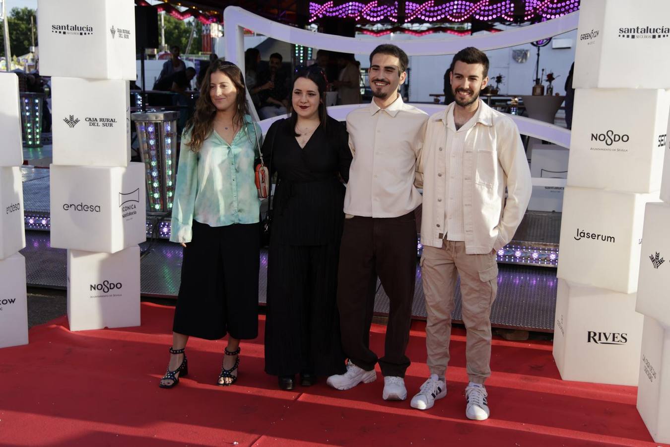 Numerosos artistas acudieron a la presentación del Icónica Santalucía Sevilla Fest 