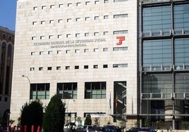 La Seguridad Social subasta cinco viviendas en Sevilla desde 22.257 euros: así puedes participar