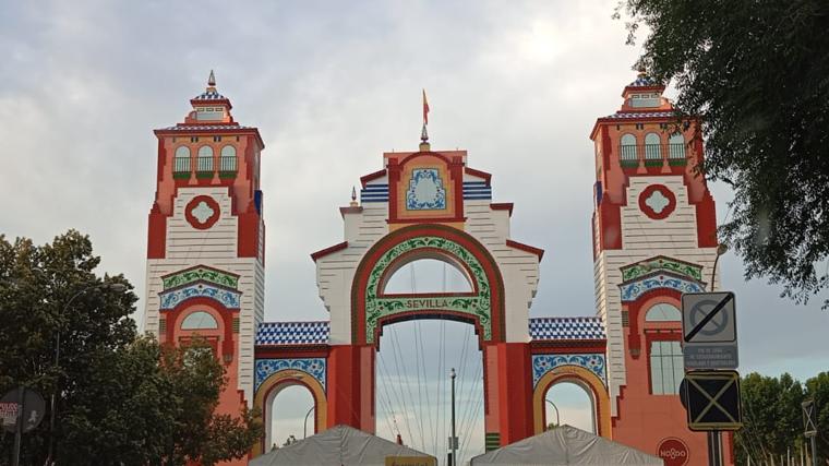 Portada de la Feria de Sevilla 2025