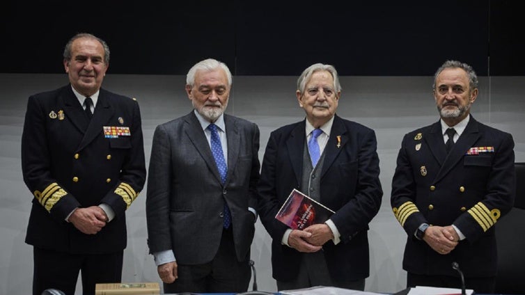 José Enrique Gil-Delgado :  «Mi novela es un homenaje a mi abuelo y a los soldados españoles que lucharon en Filipinas»
