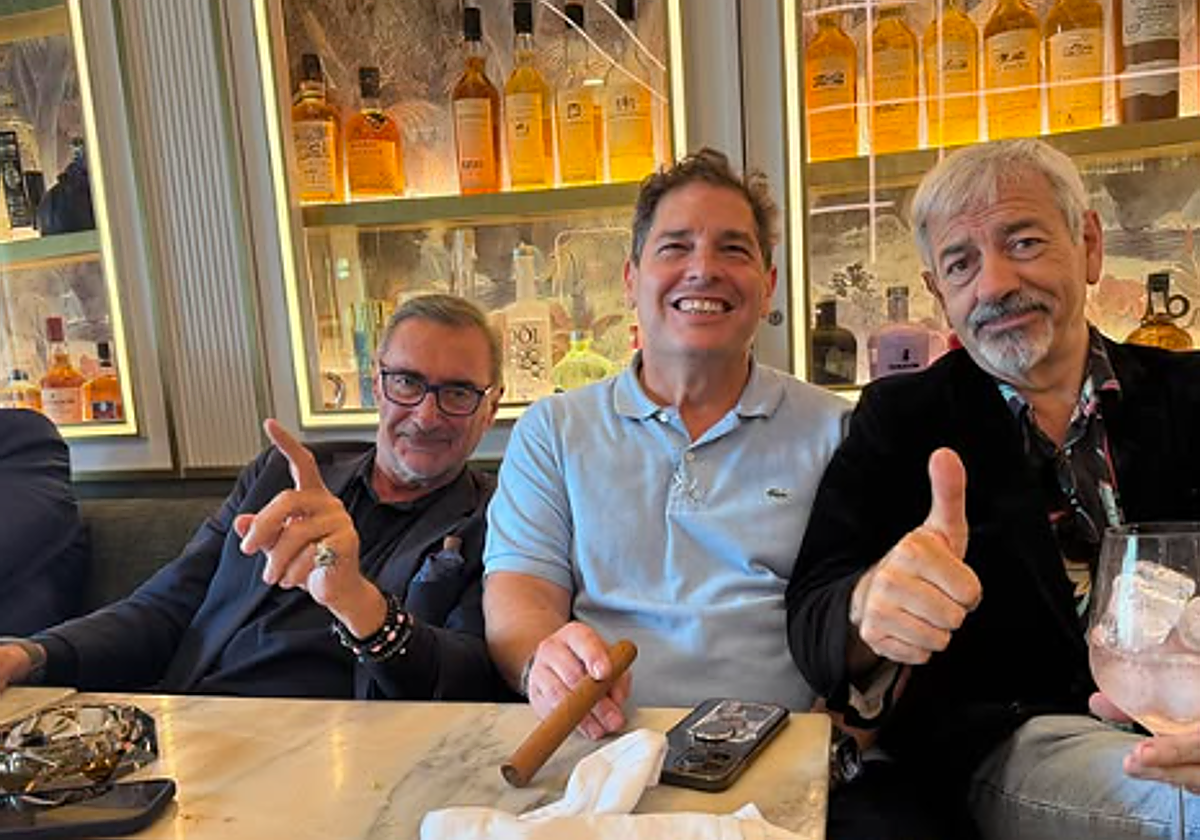 Carlos Herrera y Carlos Sobera en el restaurante Baltazares