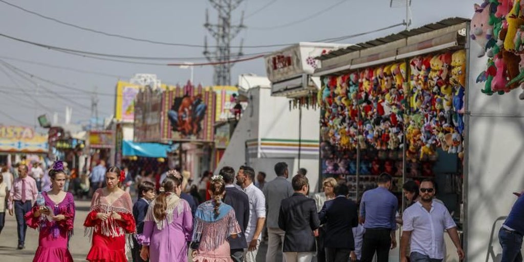La nueva atracción de la Feria de Sevilla 'única' en el mundo en la que te puedes montar esta semana
