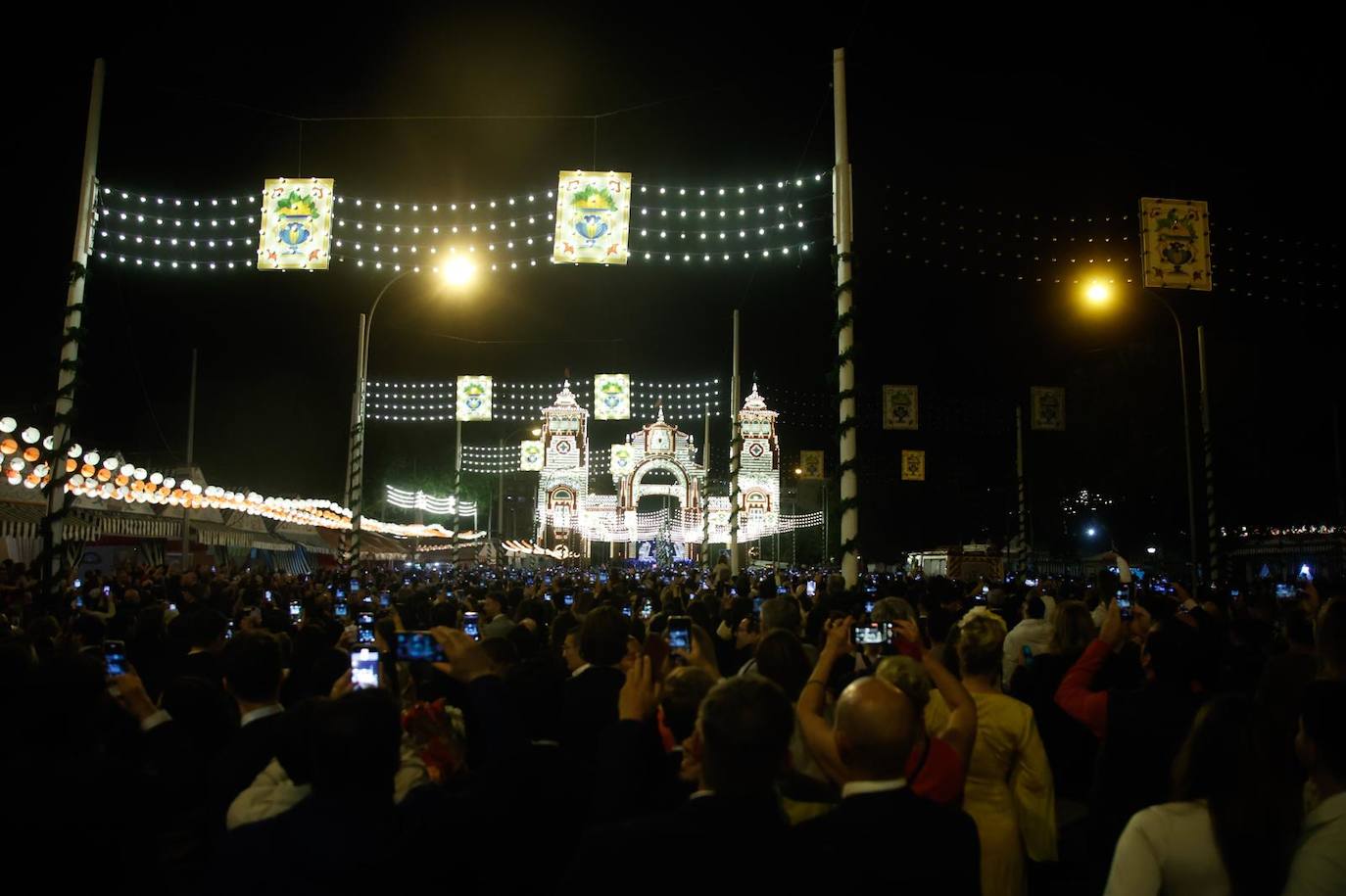 Alumbrado de la Feria de Sevilla 2025
