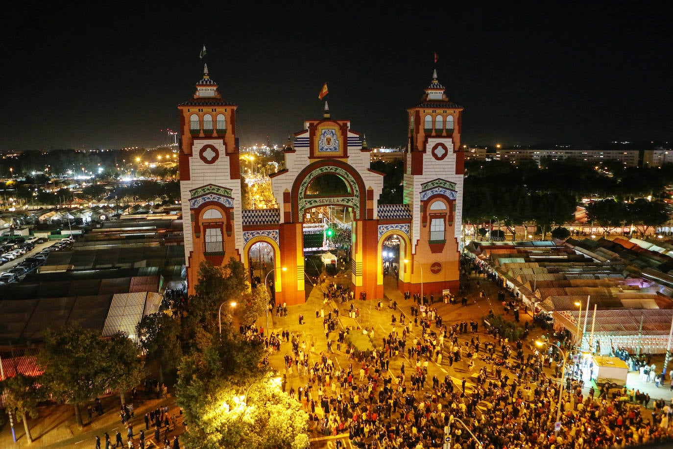 Imágenes del Alumbrado en la Feria de Sevilla 2025