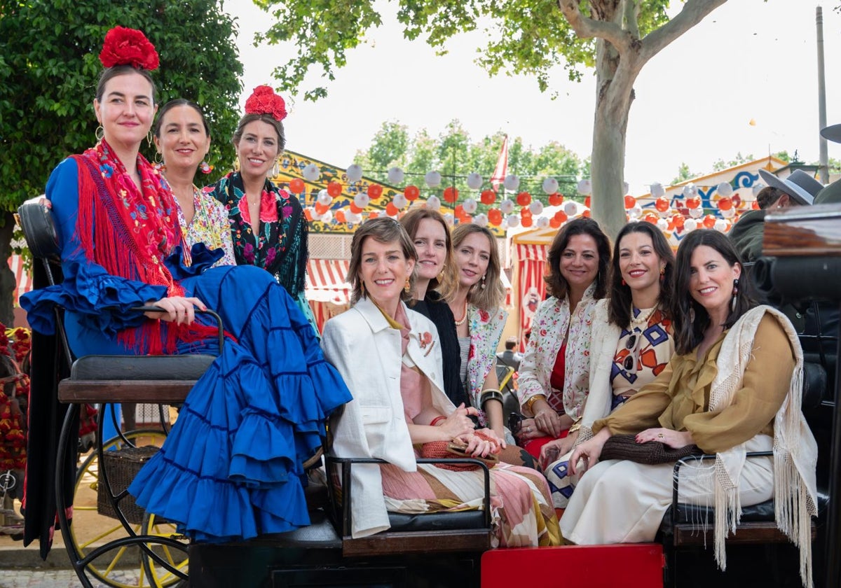 Ángela González Nicieza, Chitina Mulet, Raquel Ibáñez, Reyes Melgarejo, Ángela Mena, Marta Abad, Leticia González Castellanos, Belén Perez y Covadonga Maribona
