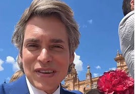 Carlos Baute vuelve a sorprender en la Feria: «Qué cariñosa eres, Sevilla»