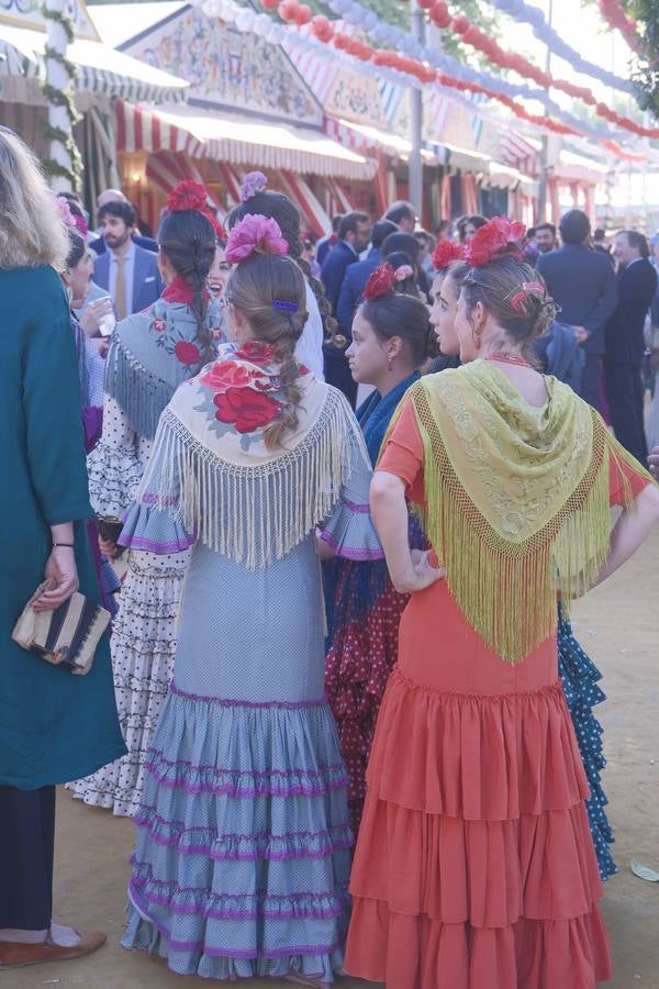 Ambiente en el real durante el viernes de feria