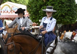 Sábado de Feria de Sevilla 2025: ni las nubes quitan las ganas de fiesta