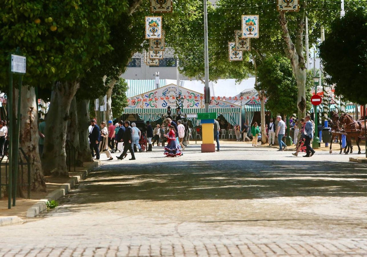 Ambiente en el Real el último día de la Feria de Sevilla 2025