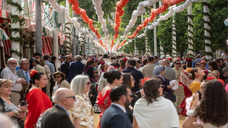 La media de asistentes a la Feria de Sevilla supera a la de ediciones más largas