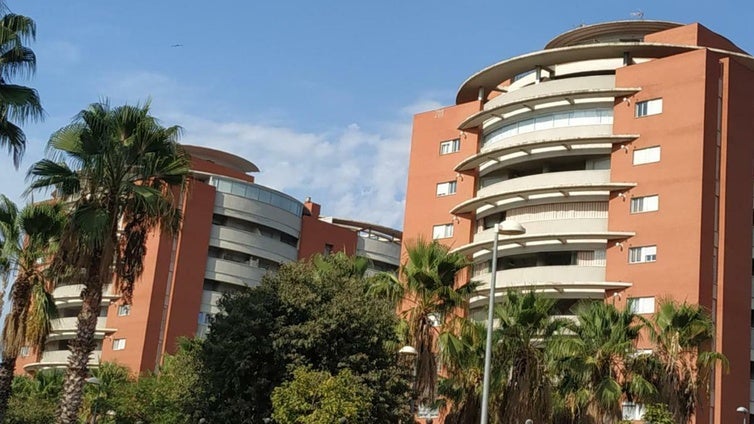 Estos son los únicos barrios de Sevilla en los que ha bajado el precio para comprar una vivienda en 2025: ¿cuáles son los más baratos?