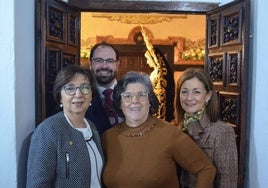 Muere Lourdes García Fernández, camarera de honor y número 1 de la Soledad de San Lorenzo