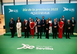 La Diputación celebra el Día de la Provincia entregando sus medallas a sevillanos sobresalientes