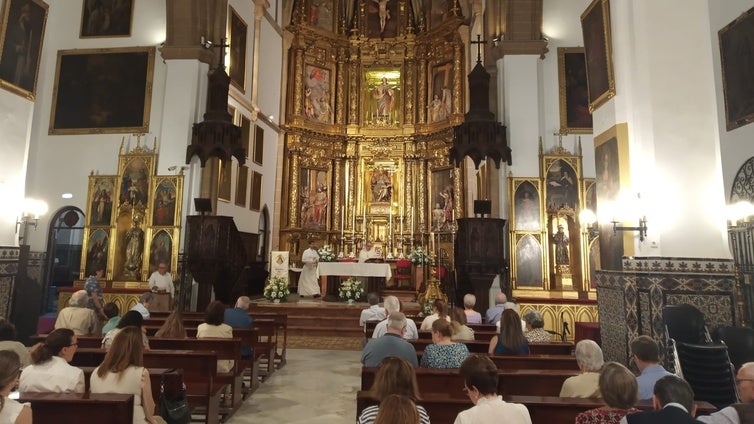 En la plaza de San Pedro… pero de aquí