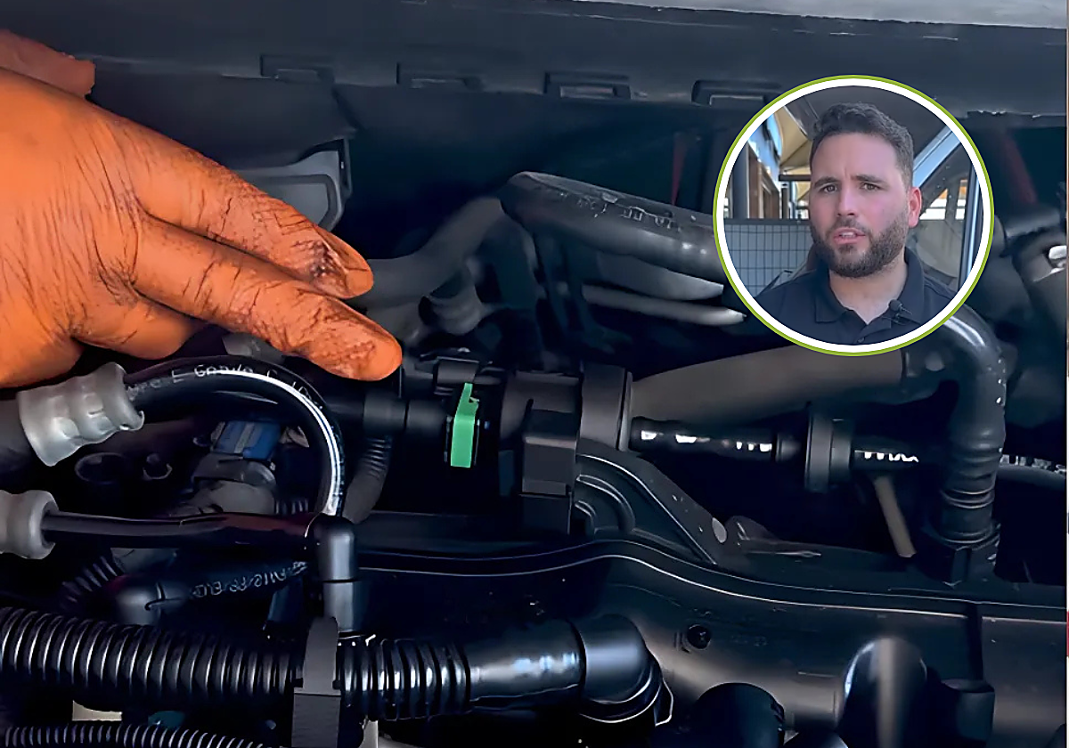 Un mecánico alerta de problemas de calor en los coches de gasolina