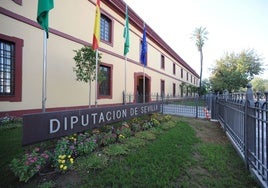 La Diputación de Sevilla invierte casi 350.000 euros para mejorar los archivos de los pequeños municipios