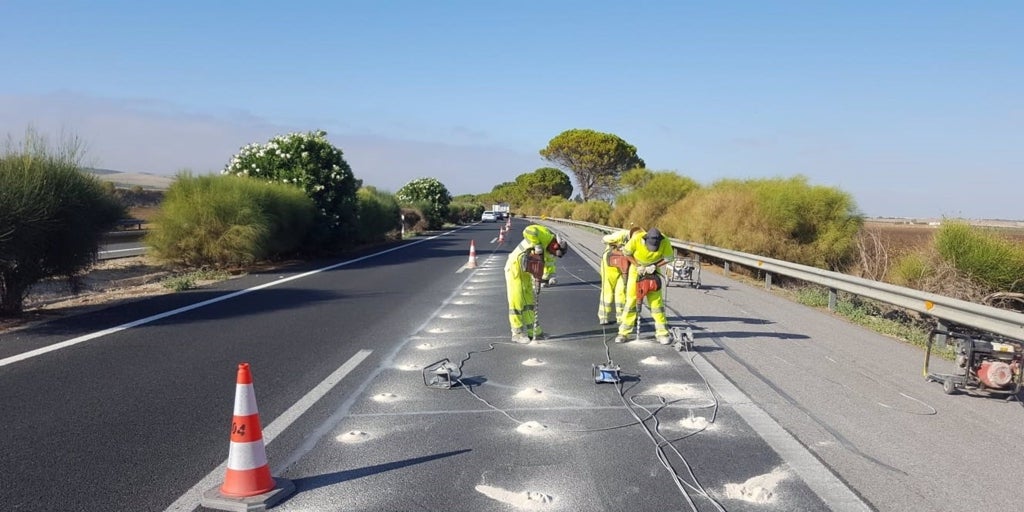 El ministerio de transportes licita el arreglo de 130 kilómetros de la ap-4 y la n-iv en sevilla