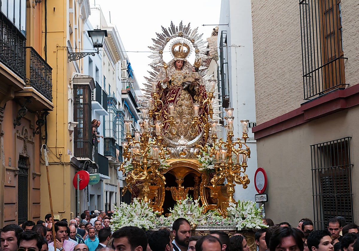 La Virgen de la Alegría en su procesión anual