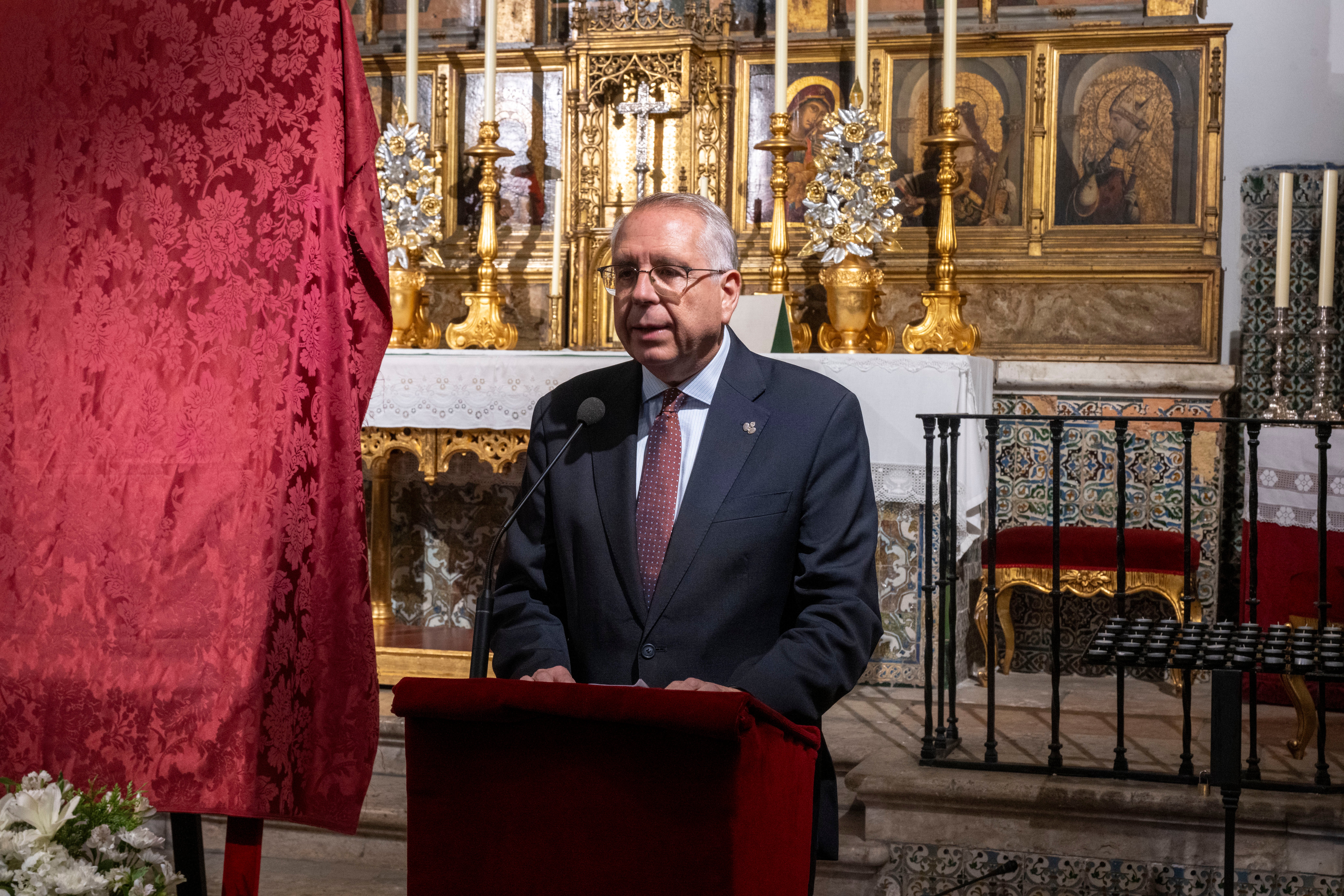 Presentación del cartel de las sacramentales en el Consejo