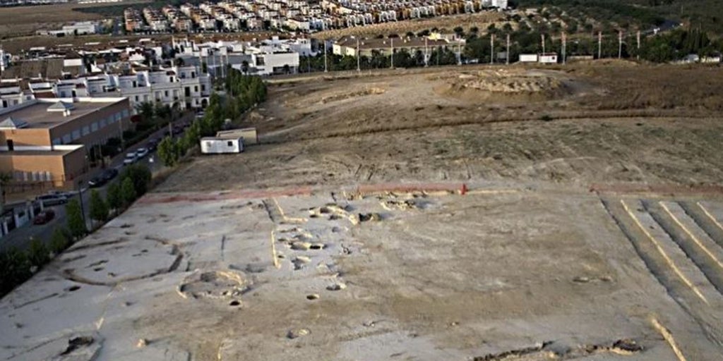 Maeztu pide que la junta informe sobre los planes de construir casas junto al dolmen calcolítico de montelirio