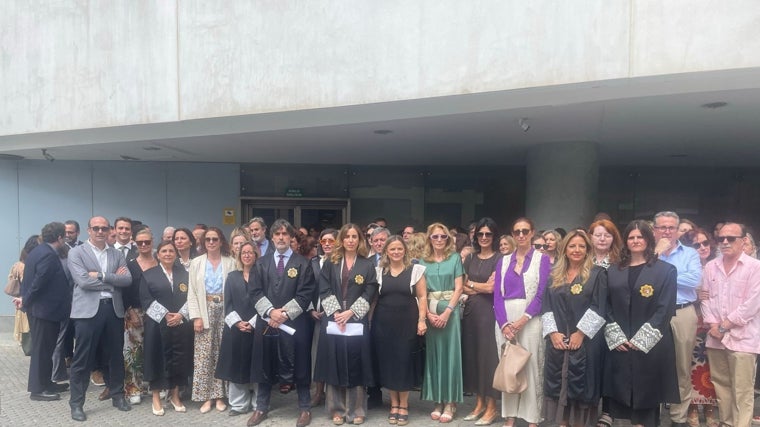 Concentración en el Edificio Noga