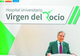 Conejo-Mir: «Cuando empezamos con Dermatología, al Virgen del Rocío le llamaban Corea»