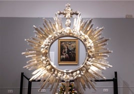 Exposición de la Pastora de Santa Marina en el Mercantil