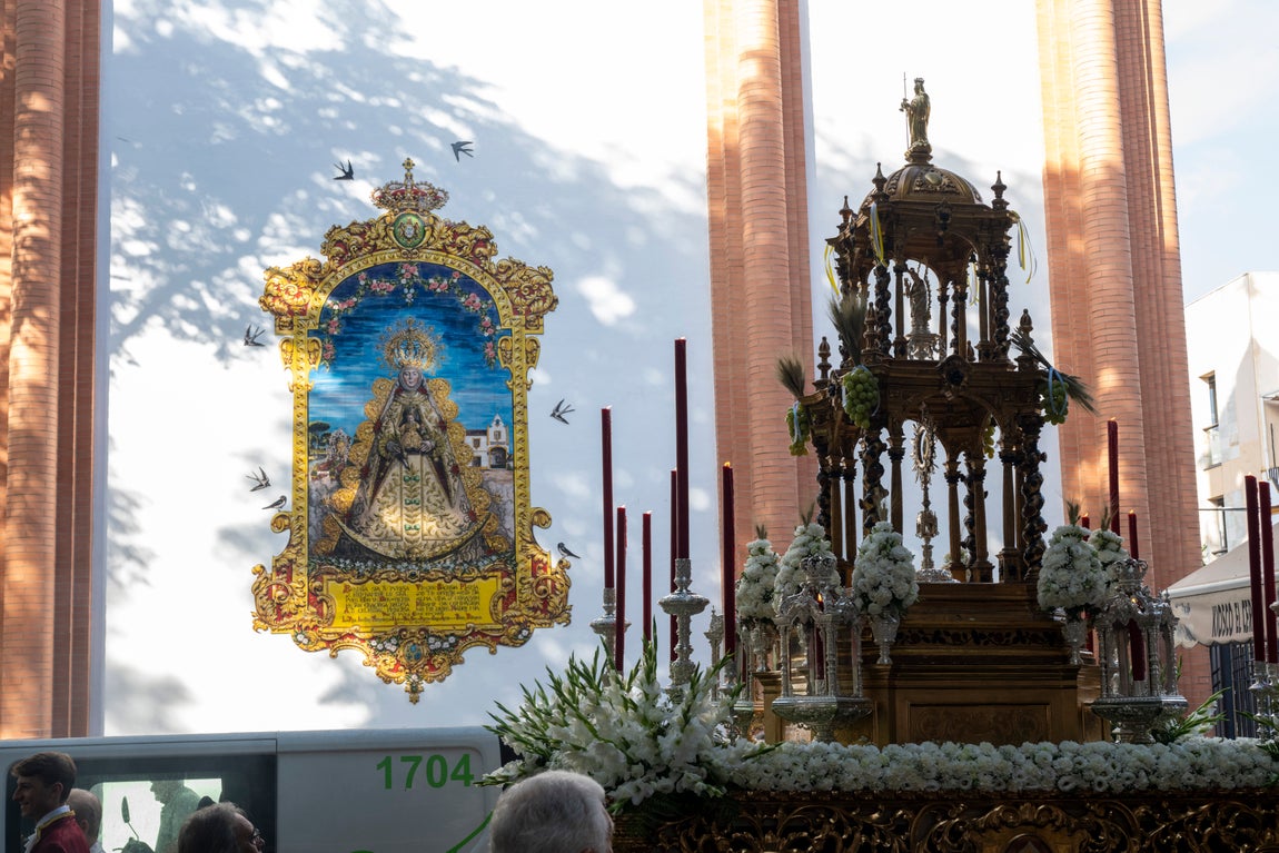 Las imágenes de las procesiones sacramentales del domingo de la Santísima Trinidad
