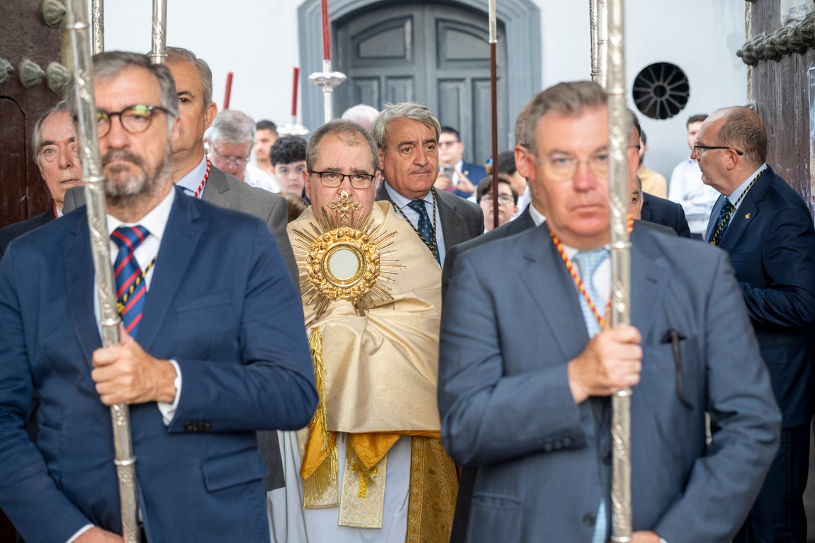 Las imágenes de las procesiones sacramentales del domingo de la Santísima Trinidad