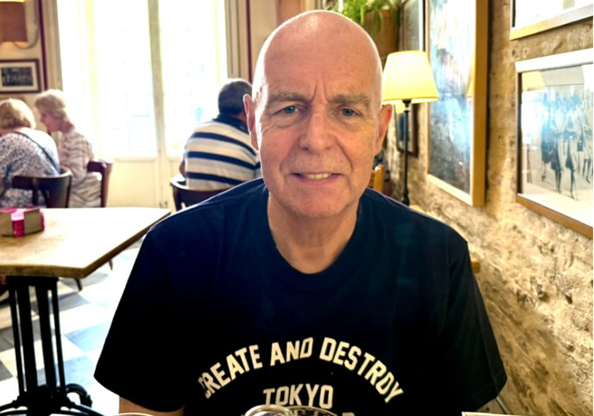 Neil Tennant, de Pet Shop Boys, en la Taberna Belmonte