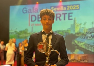 Santiago Montero, del Colegio Internacional Europa, premiado en la Gala del Deporte de Sevilla 2025