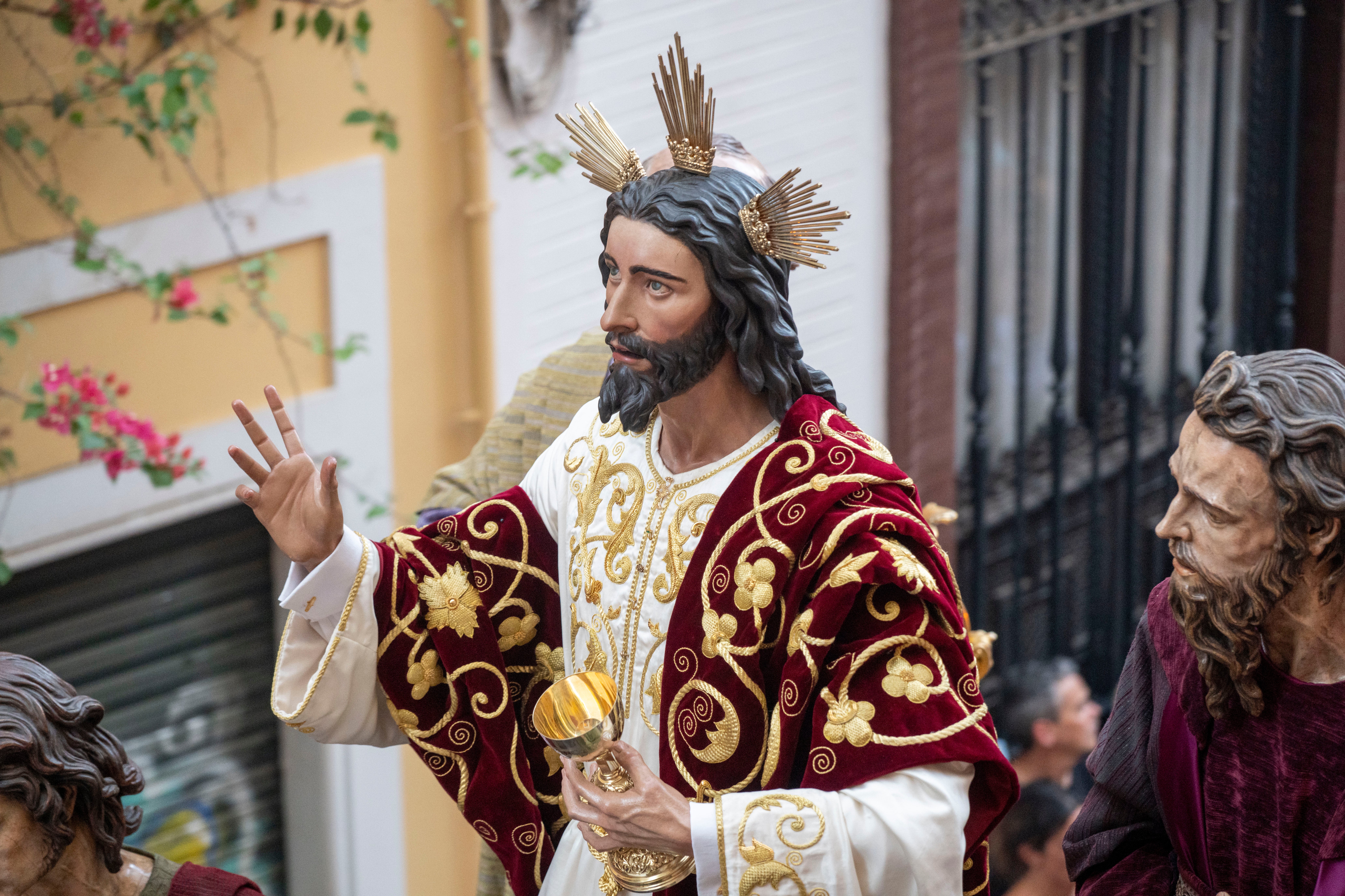 El regreso de la Hiniesta Gloria y el Señor de la Cena, en imágenes
