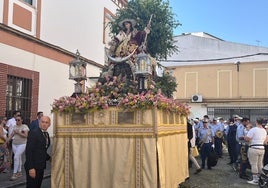 El cortejo del Corpus Christi de Dos Hermanas estrena paso para la Divina Pastora