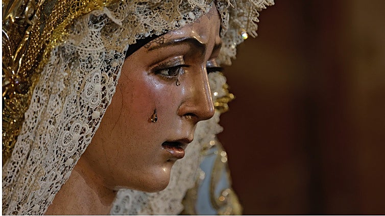 La cronología de la restauración de la Macarena