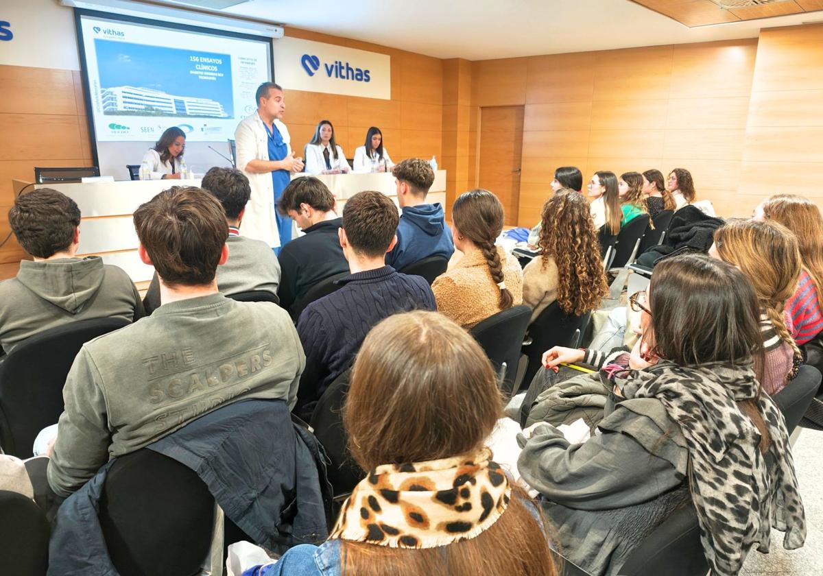 Formacióna los estudiantes de la CEU San Pablo Andalucía a cargo del Dr. Cristóbal Morales
