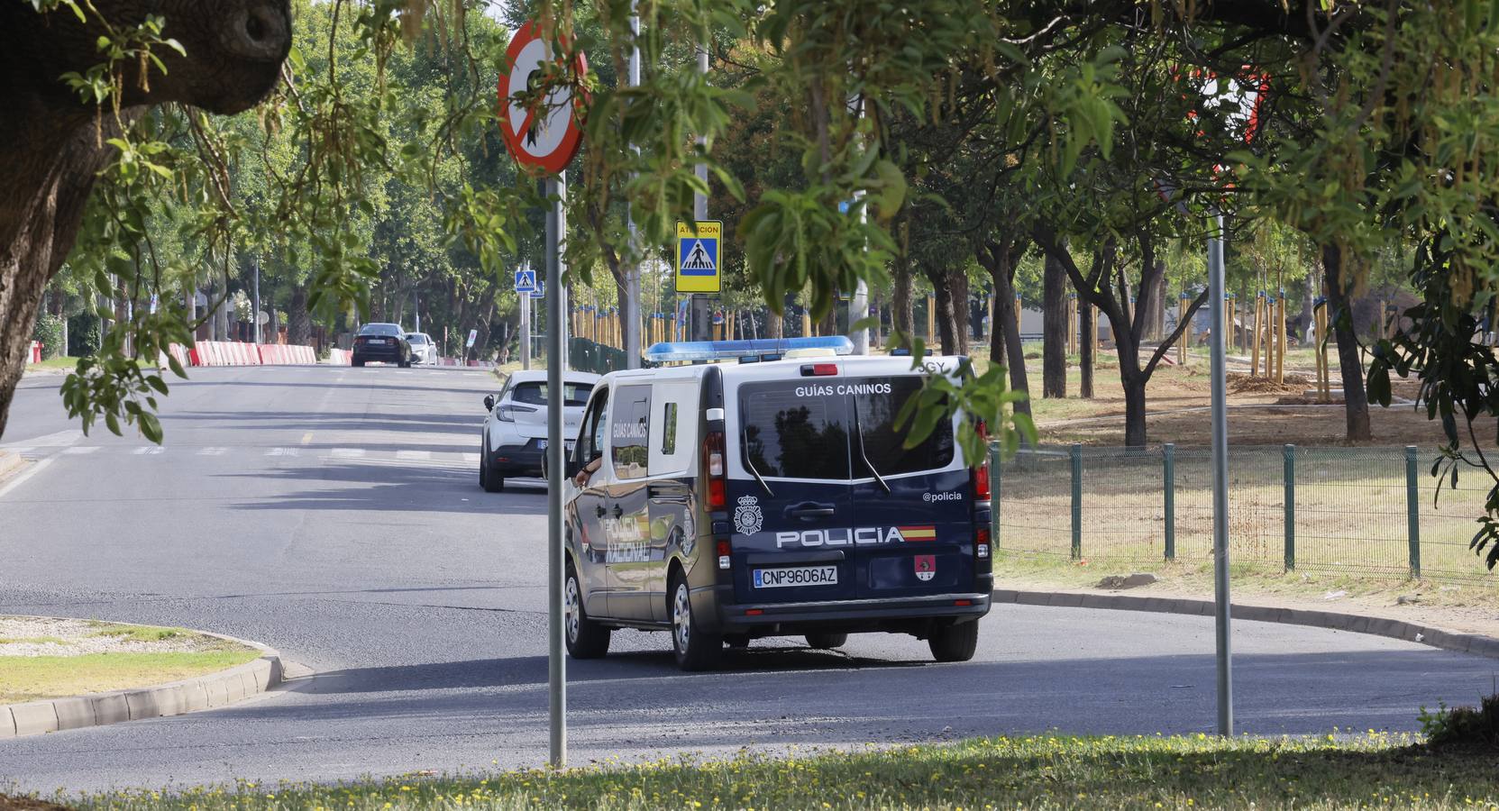 Miembros de la Policía Local y Nacional así como equipos de la Guardia Civil han tomado Sevilla para la Cumbre de la ONU