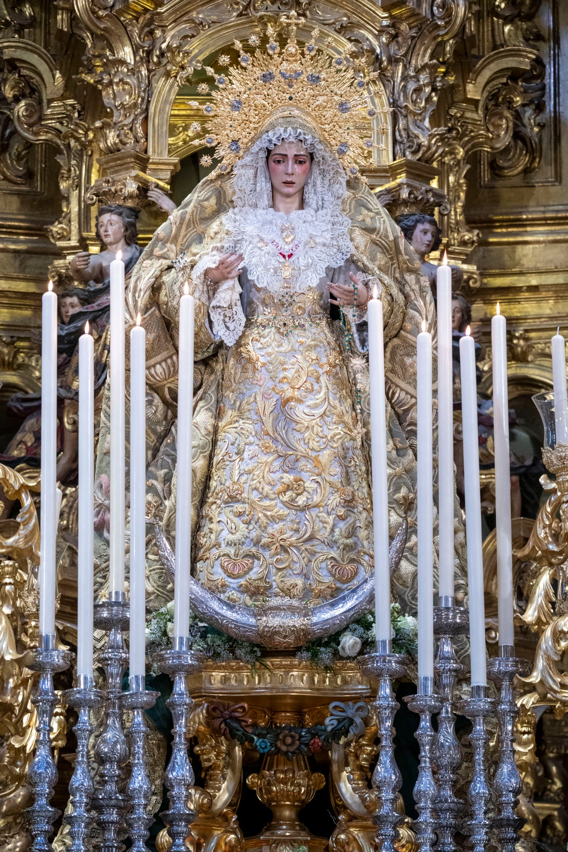 Los cultos de la coronación de la Virgen del Rocío