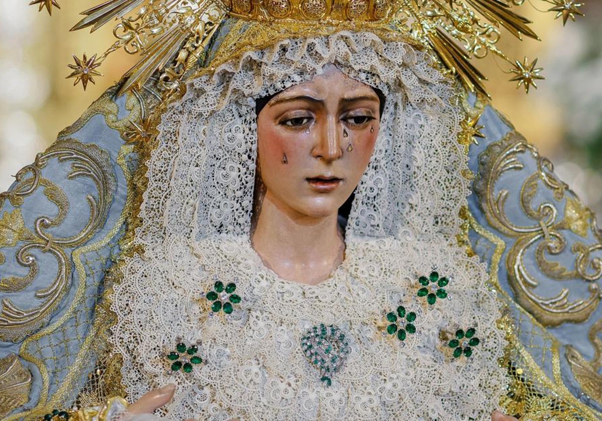 La Macarena retira a la Virgen este miércoles para trasladarla al IAPH y hacerle pruebas