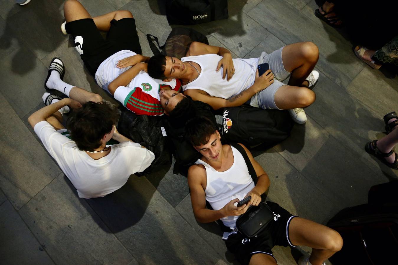 Miles de usuarios abarrotan de nuevo Santa Justa tras una nueva incidencia técnica