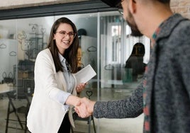La universidad CEU busca profesores en Sevilla para el próximo curso: estos son los requisitos