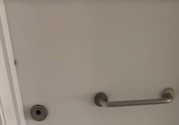 Aparecen marcadas por okupas viviendas en Sevilla Este