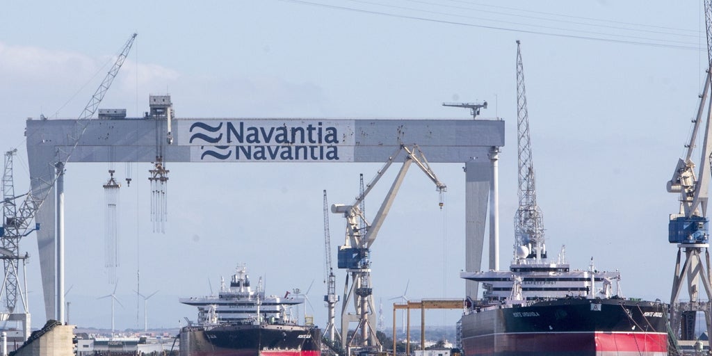 Frente común en Cádiz para traer a Puerto Real la construcción de un nuevo portaviones de la Armada