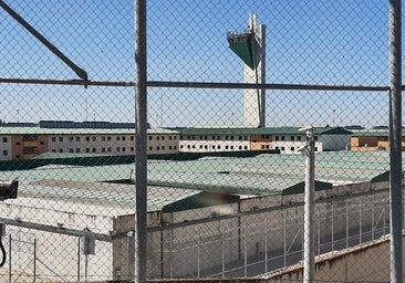 Un preso de la cárcel Sevilla II agrede sexualmente a una psicóloga del centro