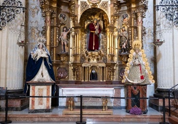 La Virgen del Rocío de Sevilla, en el retablo del Cristo de los Afligidos del Salvador