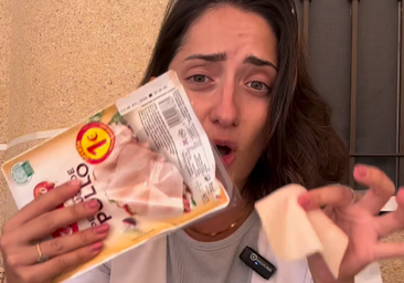Sara Marín, médica: «Tú piensas que estás comiendo pechuga pero en realidad es almidón con agua»