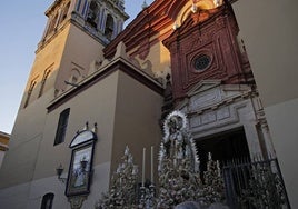 Imágenes de la procesión de la Virgen del Carmen de Santa Ana - Triana