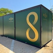 Uno de los nuevos quiscos ya instalados en la entrada del cementerio