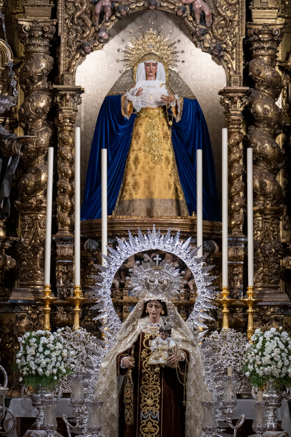 Las imágenes de los besamanos de la Virgen del Carmen en Sevilla